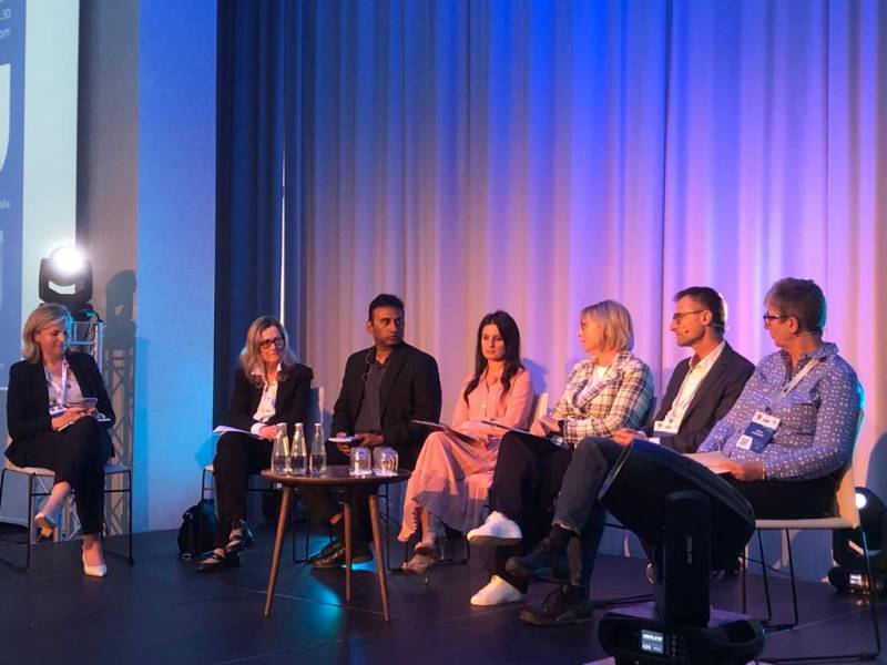 Leaders stress optical education is vital