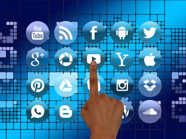 UK News: Specsavers are still leading the way on social.